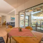 Helle Mit Bergblick & Eigener Terrasse *