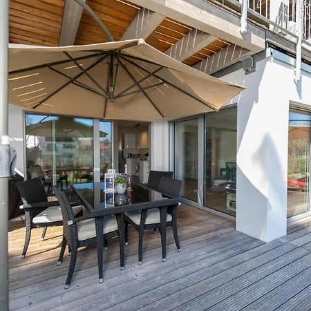 Apartment Helle Mit Bergblick & Eigener Terrasse Bad Tolz